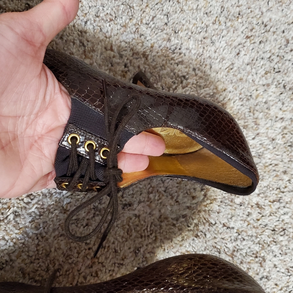 NEW DKNY Gorgeous Heels - Picture 7 of 7
